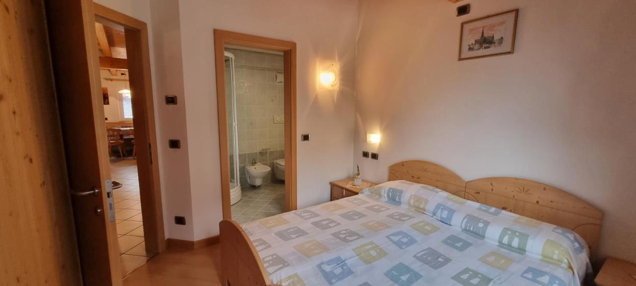 Casa Soraruf Apartment Campitello di Fassa Luaran gambar