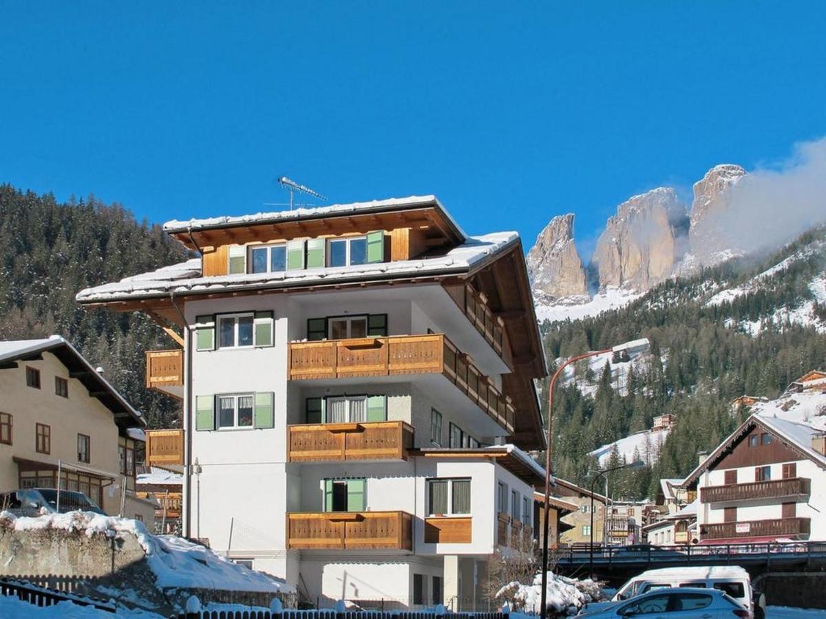 Casa Soraruf Apartment Campitello di Fassa Luaran gambar